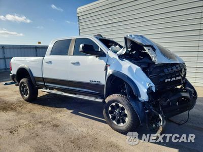 Czwarte zdjęcie samochodu z boku: 2019 RAM 2500 POWERWAGON VIN:3C6TR5EJ4KG710171 - miniatura