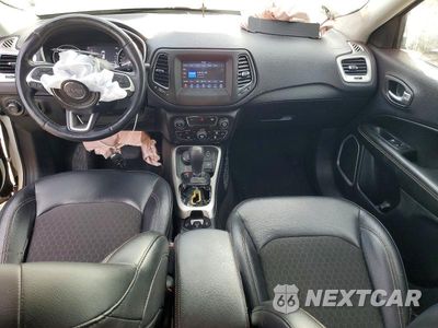 Zdjęcie 8 z 12 samochodu: 2018 JEEP COMPASS LATITUDE VIN:3C4NJDBB3JT103510 - miniatura