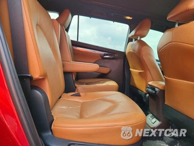 Zdjęcie 11 z 13 samochodu: 2022 TOYOTA HIGHLANDER HYBRID PLATINUM VIN:5TDFARAHXNS012645 - miniatura