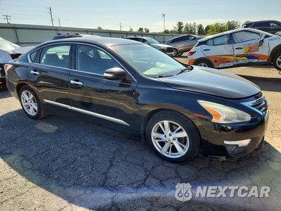 Czwarte zdjęcie samochodu z boku: 2015 NISSAN ALTIMA 2.5 SV VIN:1N4AL3AP1FC195029 - miniatura