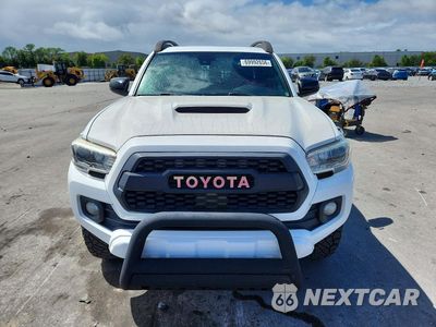 Piąte zdjęcie samochodu w środku: 2020 TOYOTA TACOMA TRD SPORT VIN:3TMCZ5AN7LM293665 - miniatura
