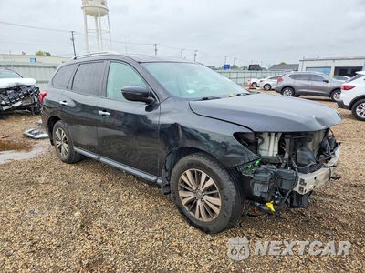 Czwarte zdjęcie samochodu z boku: 2017 NISSAN PATHFINDER SV VIN:5N1DR2MM7HC623184 - miniatura