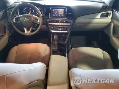 Zdjęcie 8 z 12 samochodu: 2018 HYUNDAI SONATA SE VIN:5NPE24AF8JH722458 - miniatura