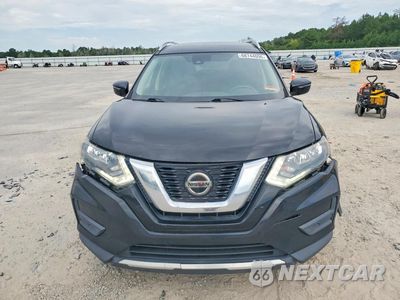 Piąte zdjęcie samochodu w środku: 2019 NISSAN ROGUE SV VIN:5N1AT2MT4KC760537 - miniatura