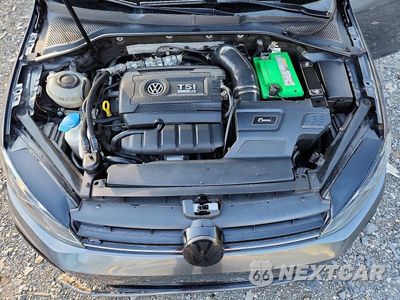 Zdjęcie 11 z 12 samochodu: 2019 VOLKSWAGEN GOLF R VIN:WVWWA7AU7KW134585 - miniatura