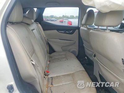 Zdjęcie 11 z 14 samochodu: 2017 NISSAN ROGUE SPORT SL VIN:JN1BJ1CPXHW014651 - miniatura