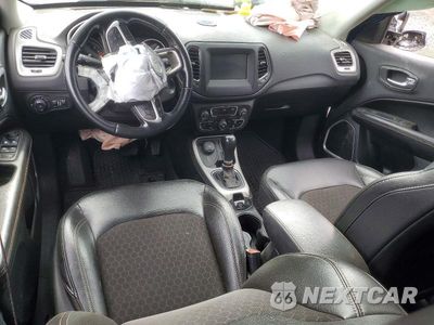 Zdjęcie 8 z 13 samochodu: 2021 JEEP COMPASS LATITUDE VIN:3C4NJDBB6MT502979 - miniatura