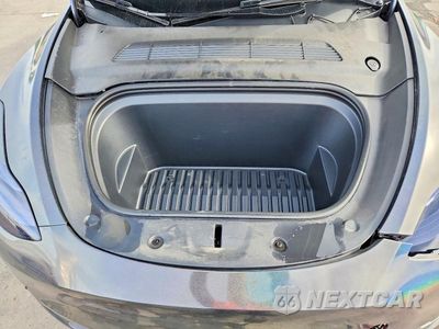 Zdjęcie 12 z 14 samochodu: 2023 TESLA MODEL Y VIN:7SAYGDEEXPF706952 - miniatura