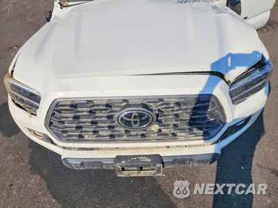 Zdjęcie 11 z 12 samochodu: 2023 TOYOTA TACOMA TRD OFF-ROAD VIN:3TMDZ5BN1PM145133 - miniatura