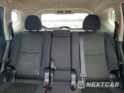 Zdjęcie 10 z 13 samochodu: 2019 NISSAN ROGUE SV VIN:5N1AT2MT4KC760537 - miniatura