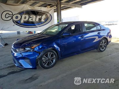 2023 KIA FORTE LXS 3KPF24AD8PE565515 - główne zdjęcie licytacji z USA - miniatura