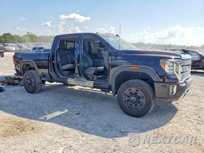 Czwarte zdjęcie samochodu z boku: 2022 GMC SIERRA K2500 DENALI VIN:1GT49REY5NF117331 - miniatura