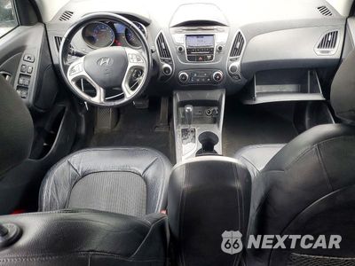 Zdjęcie 8 z 14 samochodu: 2010 HYUNDAI TUCSON GLS VIN:KM8JUCAC7AU067946 - miniatura