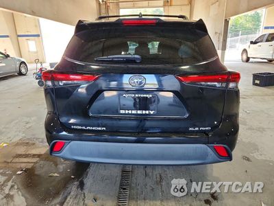 Zdjęcie 6 z 14 samochodu: 2021 TOYOTA HIGHLANDER XLE VIN:5TDHZRBHXMS539518 - miniatura