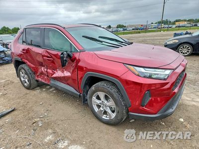 Czwarte zdjęcie samochodu z boku: 2024 TOYOTA RAV4 XLE VIN:2T3W1RFV7RW362690 - miniatura