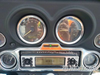 Zdjęcie 7 z 9 samochodu: 2007 HARLEY-DAVIDSON FLHTCUI VIN:1HD1FC41X7Y610294 - miniatura