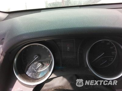 Zdjęcie 9 z 12 samochodu: 2018 TOYOTA CAMRY SE VIN:4T1B11HK9JU065579 - miniatura