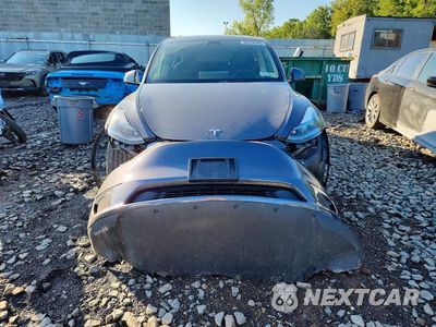 Piąte zdjęcie samochodu w środku: 2023 TESLA MODEL Y VIN:7SAYGDEE3PF694241 - miniatura
