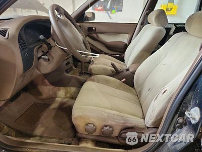 Zdjęcie 7 z 11 samochodu: 1994 TOYOTA CAMRY LE VIN:4T1SK12E8RU437313 - miniatura