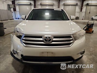 Piąte zdjęcie samochodu w środku: 2012 TOYOTA HIGHLANDER SE VIN:5TDBK3EH2CS112450 - miniatura