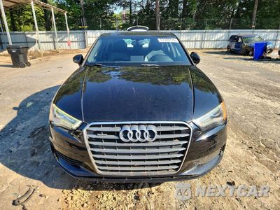Piąte zdjęcie samochodu w środku: 2015 AUDI A3 PREMIUM VIN:WAUBFGFF9F1115417 - miniatura