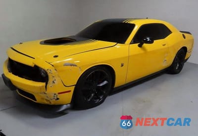 Drugie zdjęcie samochodu z przodu: 2017 DODGE CHALLENGER R/T 392 VIN:2C3CDZFJ4HH637958 - miniatura