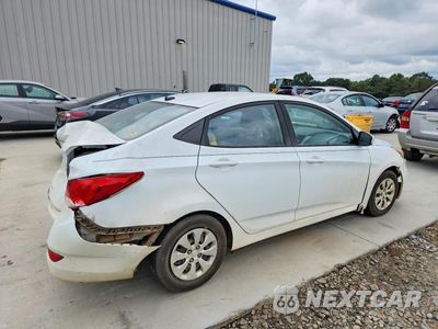 Trzecie zdjęcie samochodu z tyłu: 2016 HYUNDAI ACCENT SE VIN:KMHCT4AE4GU101868 - miniatura