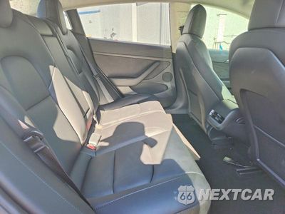 Zdjęcie 10 z 12 samochodu: 2022 TESLA MODEL 3 VIN:5YJ3E1EC6NF295380 - miniatura
