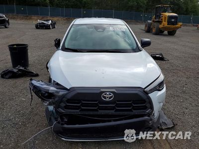 Piąte zdjęcie samochodu w środku: 2026 TOYOTA COROLLA CROSS L VIN:7MUAAABGXTV174022 - miniatura
