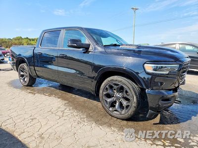 Czwarte zdjęcie samochodu z boku: 2023 RAM 1500 LIMITED VIN:1C6SRFHT7PN618047 - miniatura