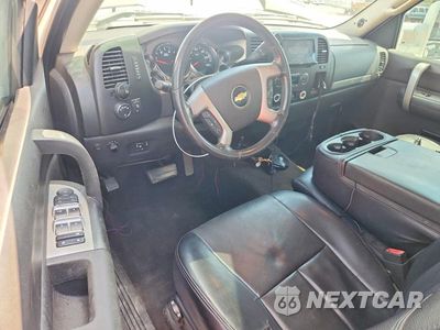 Zdjęcie 8 z 13 samochodu: 2009 CHEVROLET SILVERADO K2500 HEAVY DUTY LT VIN:1GCHK53629F131029 - miniatura