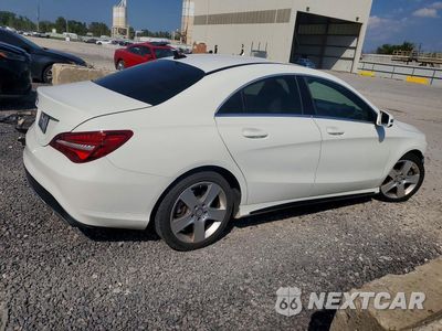 Trzecie zdjęcie samochodu z tyłu: 2017 MERCEDES-BENZ CLA 250 VIN:WDDSJ4EB3HN427409 - miniatura