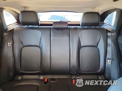 Zdjęcie 10 z 13 samochodu: 2017 JAGUAR F-PACE PREMIUM VIN:SADCJ2BN9HA094226 - miniatura