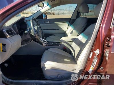 Zdjęcie 7 z 12 samochodu: 2017 KIA OPTIMA EX VIN:5XXGU4L36HG140905 - miniatura