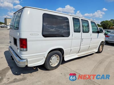Trzecie zdjęcie samochodu z tyłu: 2000 FORD ECONOLINE E150 VAN VIN:1FDRE14W2YHC07270 - miniatura