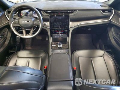 Zdjęcie 8 z 14 samochodu: 2025 JEEP GRAND CHEROKEE LIMITED VIN:1C4RJHBG9SC347227 - miniatura