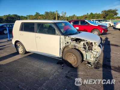 Czwarte zdjęcie samochodu z boku: 2015 SCION XB BASE VIN:JTLZE4FE0FJ070060 - miniatura