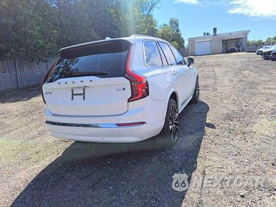 Czwarte zdjęcie samochodu z boku: 2026 VOLVO XC90 PLUS VIN:YV4062PE1T1498037 - miniatura