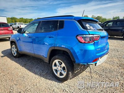 Drugie zdjęcie samochodu z przodu: 2024 JEEP COMPASS LATITUDE VIN:3C4NJDBN5RT591364 - miniatura