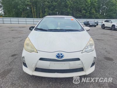 Piąte zdjęcie samochodu w środku: 2012 TOYOTA PRIUS C THREE VIN:JTDKDTB32C1009075 - miniatura
