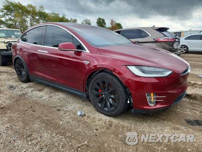 Czwarte zdjęcie samochodu z boku: 2016 TESLA MODEL X VIN:5YJXCBE42GFS00337 - miniatura