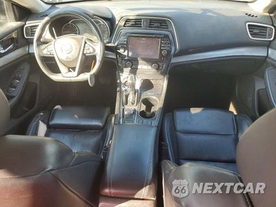 Zdjęcie 8 z 12 samochodu: 2017 NISSAN MAXIMA 3.5 SV VIN:1N4AA6AP6HC378615 - miniatura