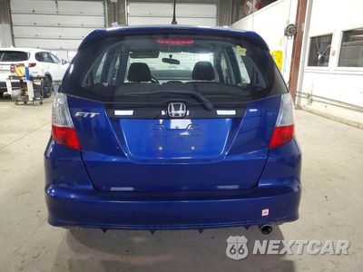 Zdjęcie 6 z 13 samochodu: 2010 HONDA FIT SPORT VIN:JHMGE8H45AS013580 - miniatura