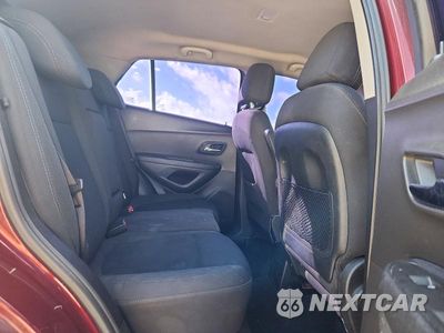 Zdjęcie 11 z 13 samochodu: 2016 CHEVROLET TRAX LS VIN:3GNCJKSB1GL157559 - miniatura