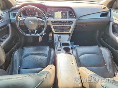 Zdjęcie 8 z 12 samochodu: 2015 HYUNDAI SONATA LIMITED 2.0T VIN:5NPE34AB5FH250334 - miniatura