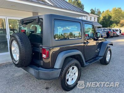 Czwarte zdjęcie samochodu z boku: 2013 JEEP WRANGLER SPORT VIN:1C4AJWAGXDL682177 - miniatura