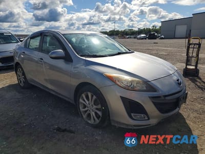 Czwarte zdjęcie samochodu z boku: 2011 MAZDA 3 S VIN:JM1BL1W67B1400202 - miniatura
