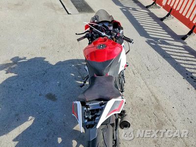 Zdjęcie 6 z 9 samochodu: 2026 YAMAHA YZF1000 C VIN:JYARNA7YXTA000561 - miniatura
