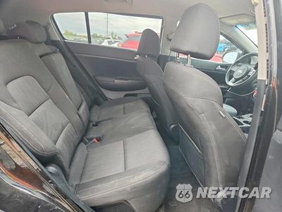 Zdjęcie 10 z 13 samochodu: 2022 KIA SPORTAGE LX VIN:KNDPM3AC3N7023400 - miniatura