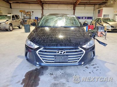 Piąte zdjęcie samochodu w środku: 2018 HYUNDAI ELANTRA VALUE EDITION VIN:5NPD84LF7JH397258 - miniatura